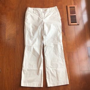 ANN TAYLOR SIGNATURE FIT FLAT FRONT KHAKI PANTS, 6